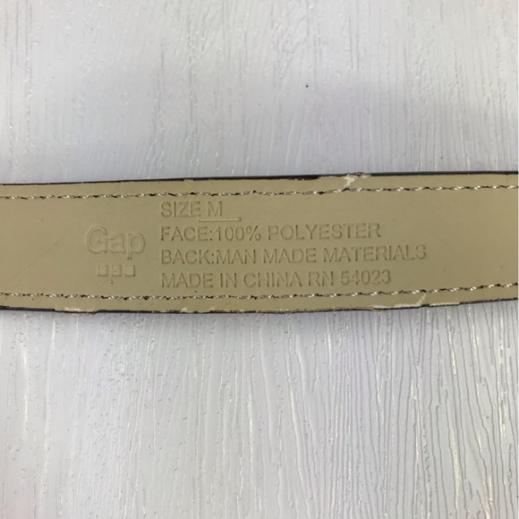 Women’s black suede belt. Gap, size medium. Good condition. - Picture 4 of 4